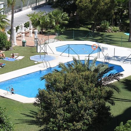 Apartamentos Jardines Del Gamonal Málaga Eksteriør bilde